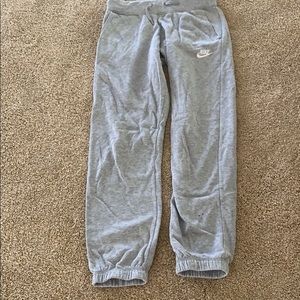 Girls L Nike sweatpants
